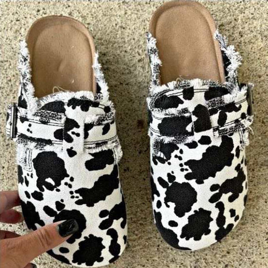 Chill Day - Clogs (Cow Print)